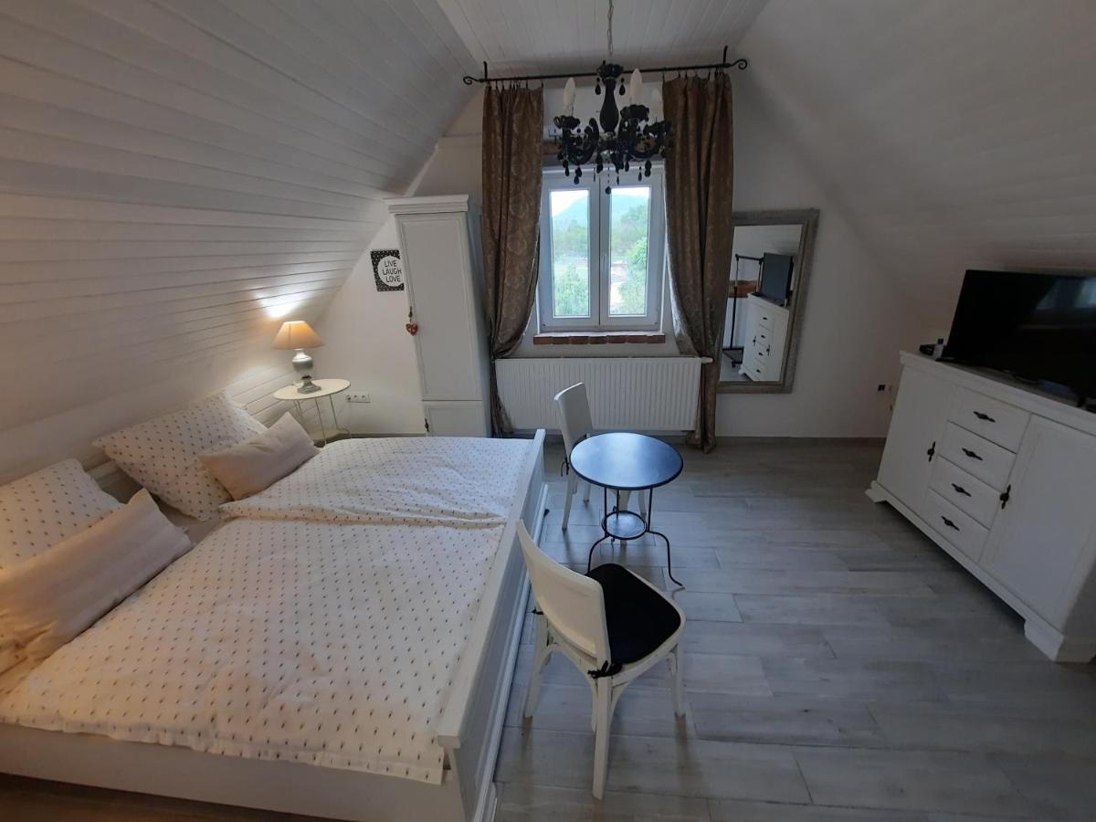 Hotel Piac Vendeghaz Kaptalantoti Exteriér fotografie