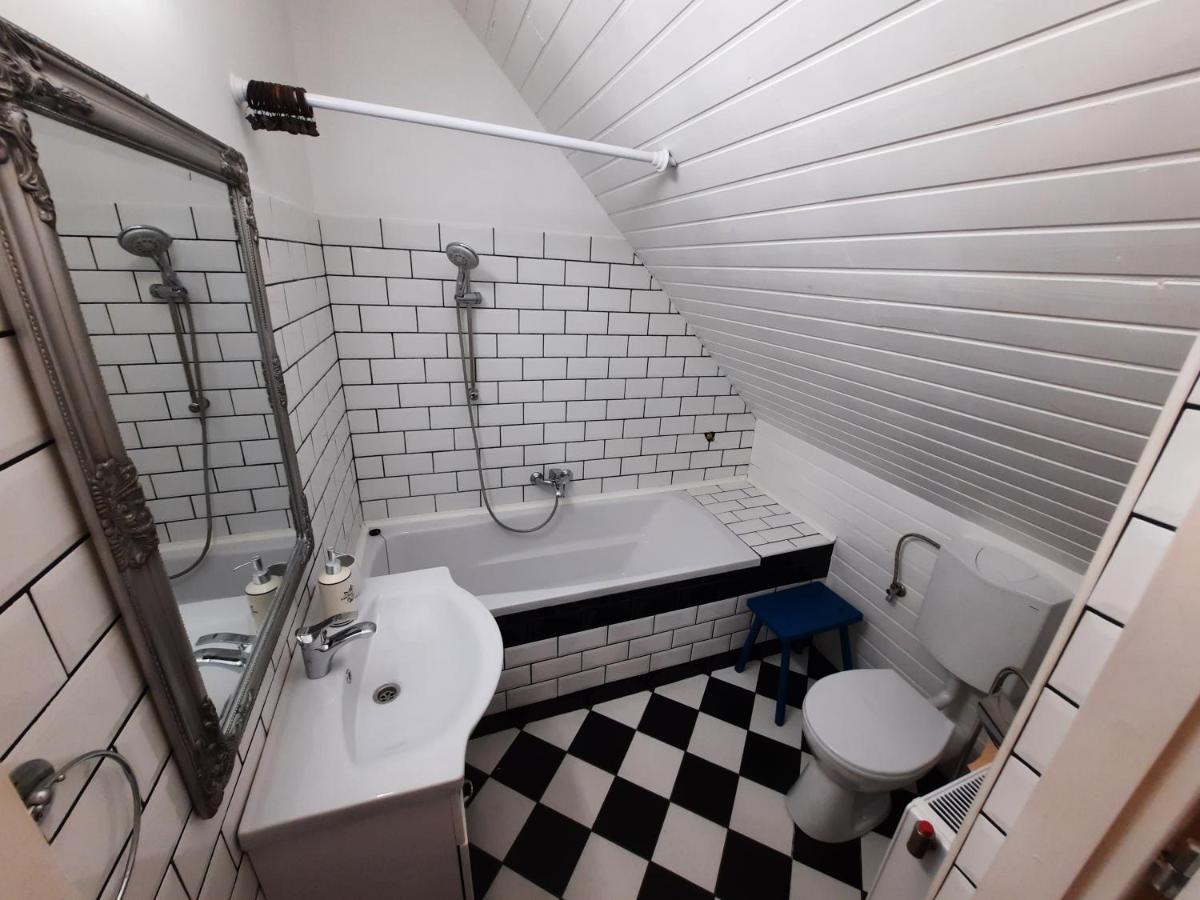 Hotel Piac Vendeghaz Kaptalantoti Exteriér fotografie