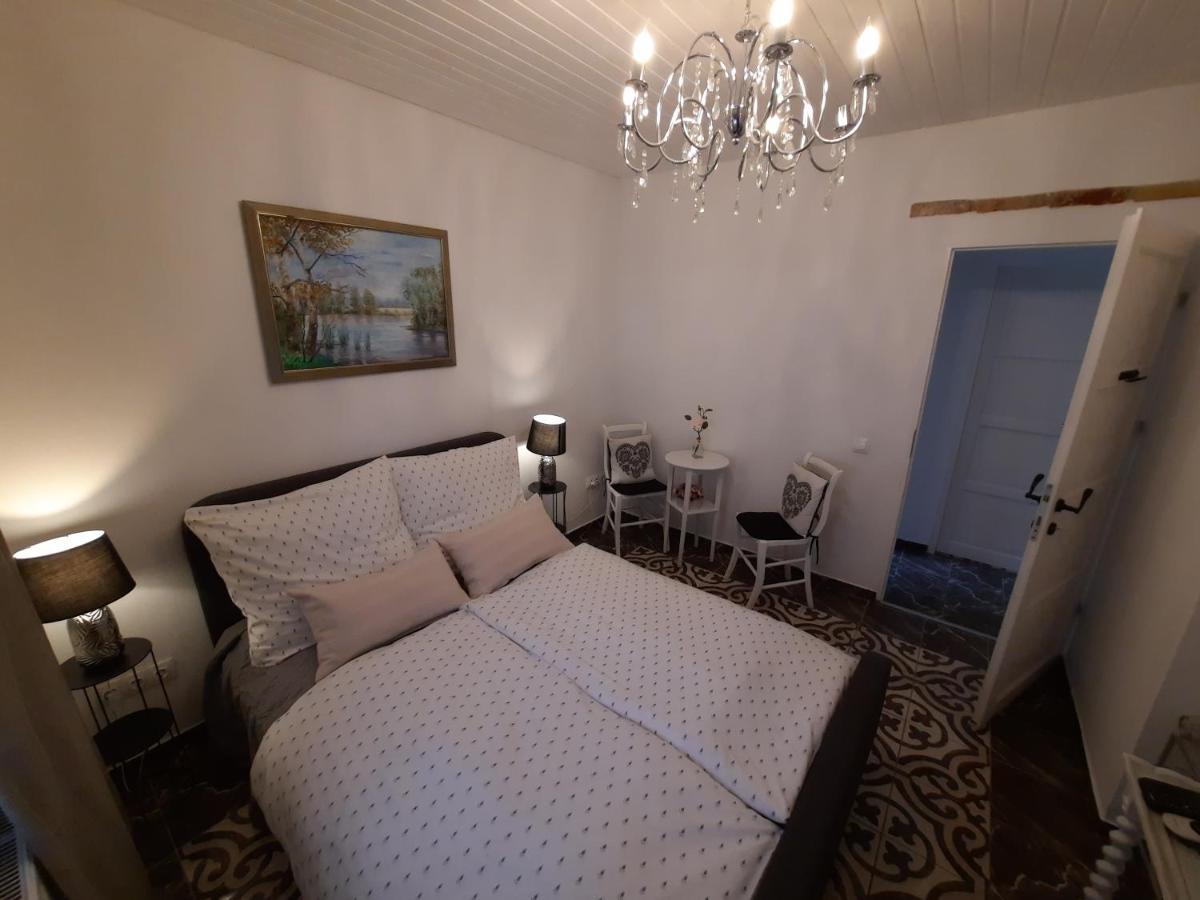 Hotel Piac Vendeghaz Kaptalantoti Exteriér fotografie