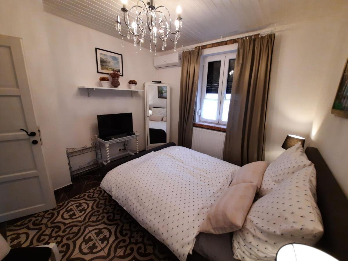 Hotel Piac Vendeghaz Kaptalantoti Exteriér fotografie